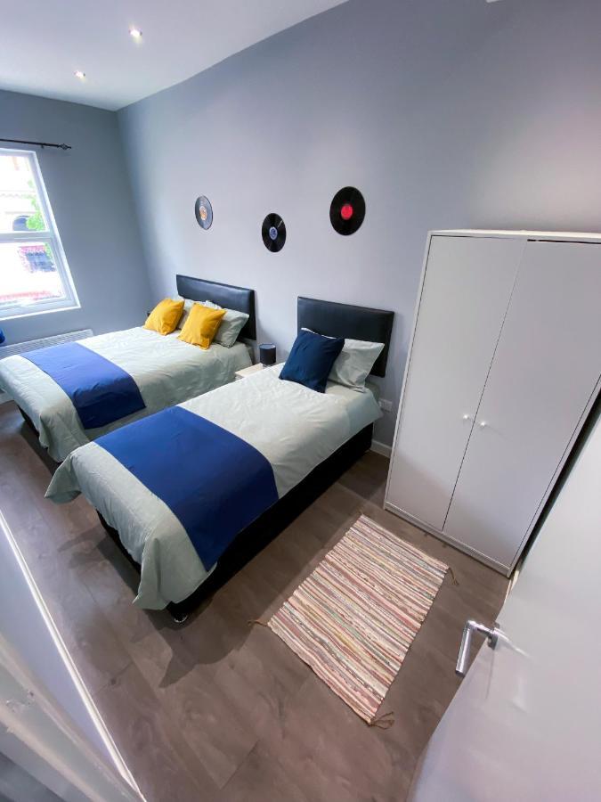 Stylish 1 Bedroom Flat In Wood Green Londres Extérieur photo