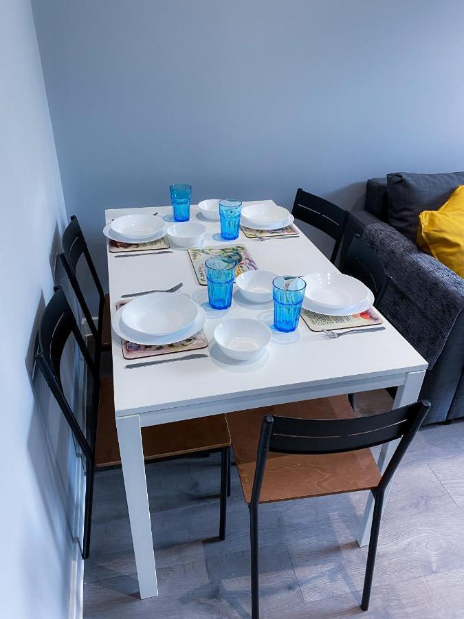 Stylish 1 Bedroom Flat In Wood Green Londres Extérieur photo
